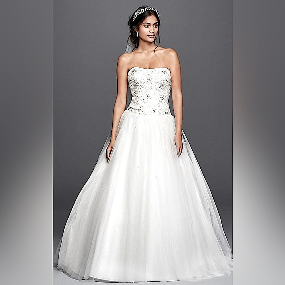 Mary’s Bridal wedding gown